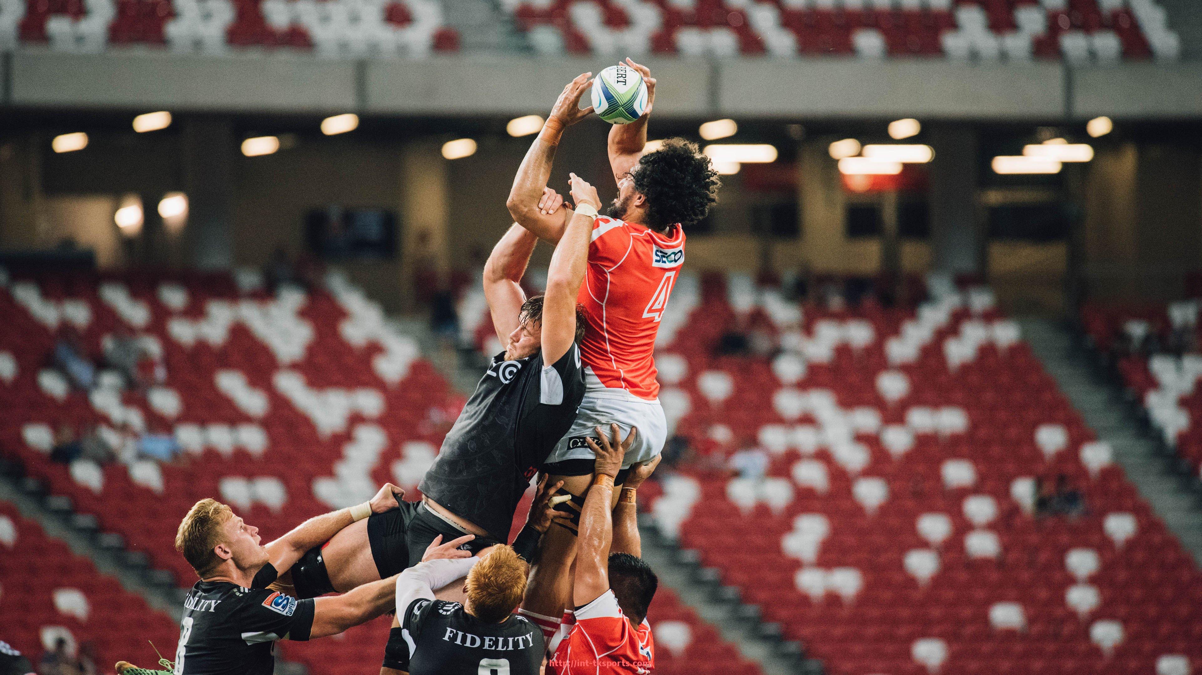 TK体育直播-如何使用腹肌健身器材进行有效训练？快速练出理想腹肌